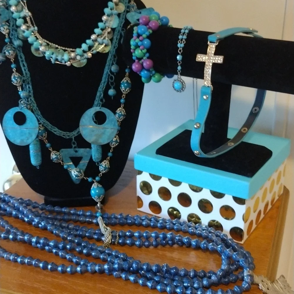 Blue bundle - Picture 10 of 10